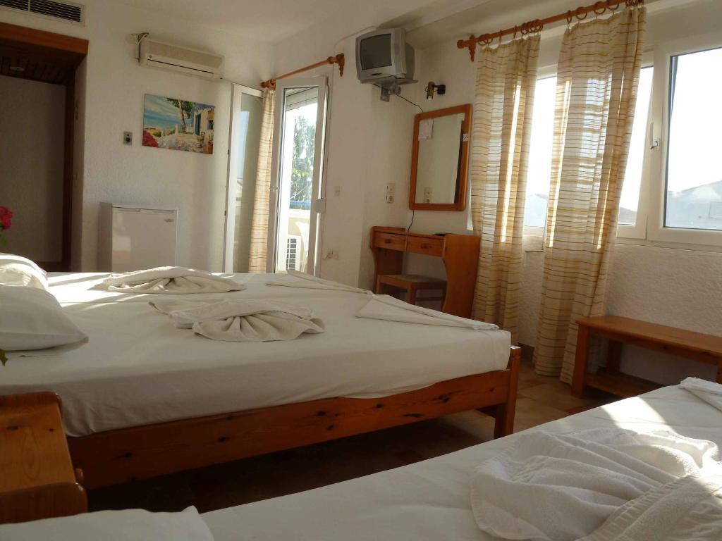 Paris Beach Hotel Ireo  Ruang foto